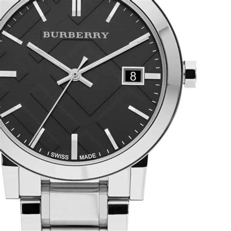 Phân biệt đồng hồ burberry thật và giả